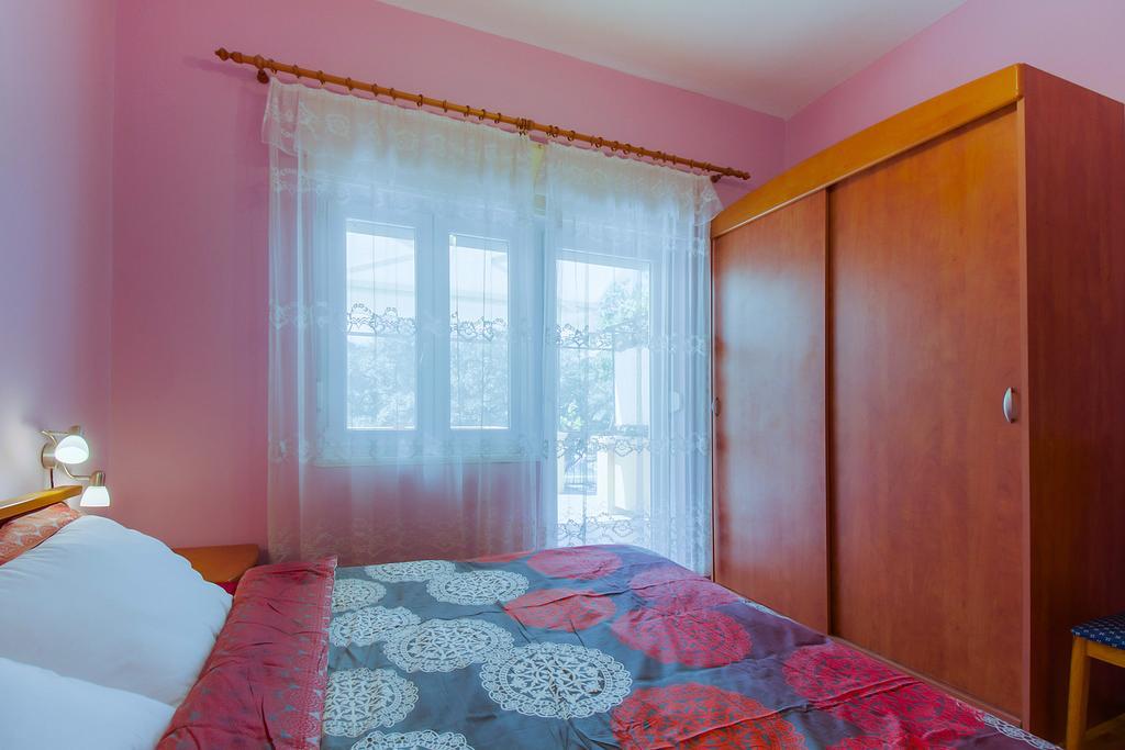 Apartment Oleander Mali Lošinj Buitenkant foto