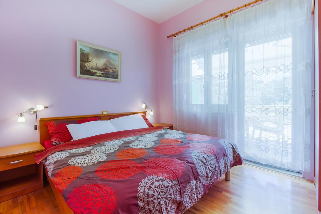 Apartment Oleander Mali Lošinj Buitenkant foto
